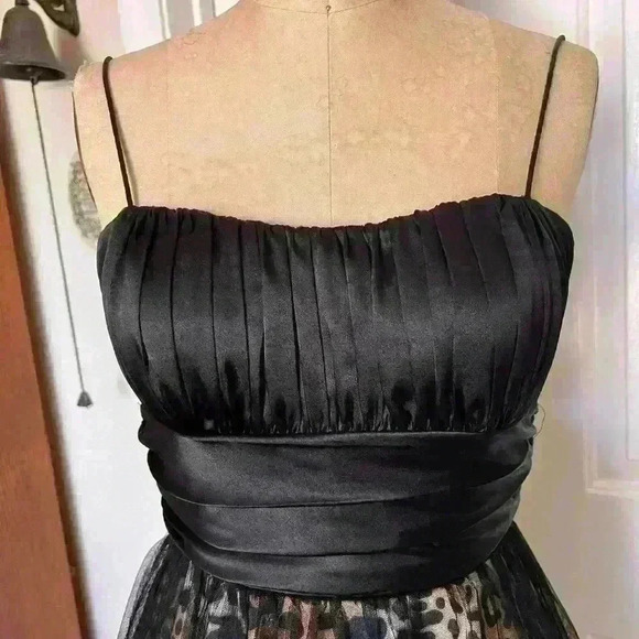 Blondie Nights, Fun Leopard Print, and Black  Cocktail Dress. Size 1 - Picture 2 of 10